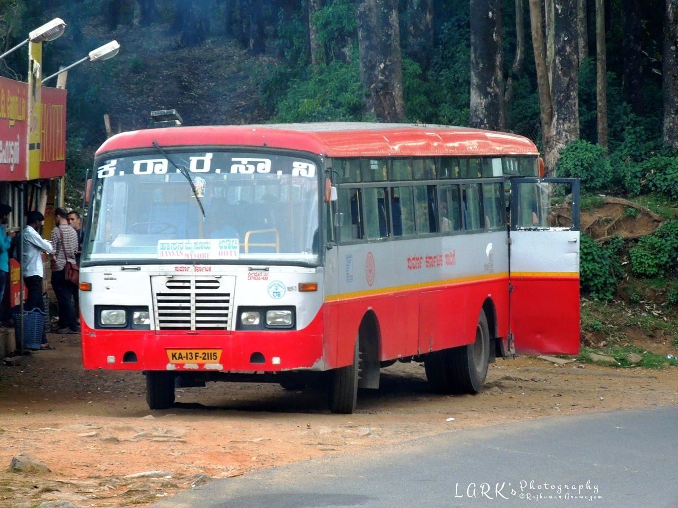 KSRTC KA-13-F-2115 Hassan to Ooty Bus Timings 