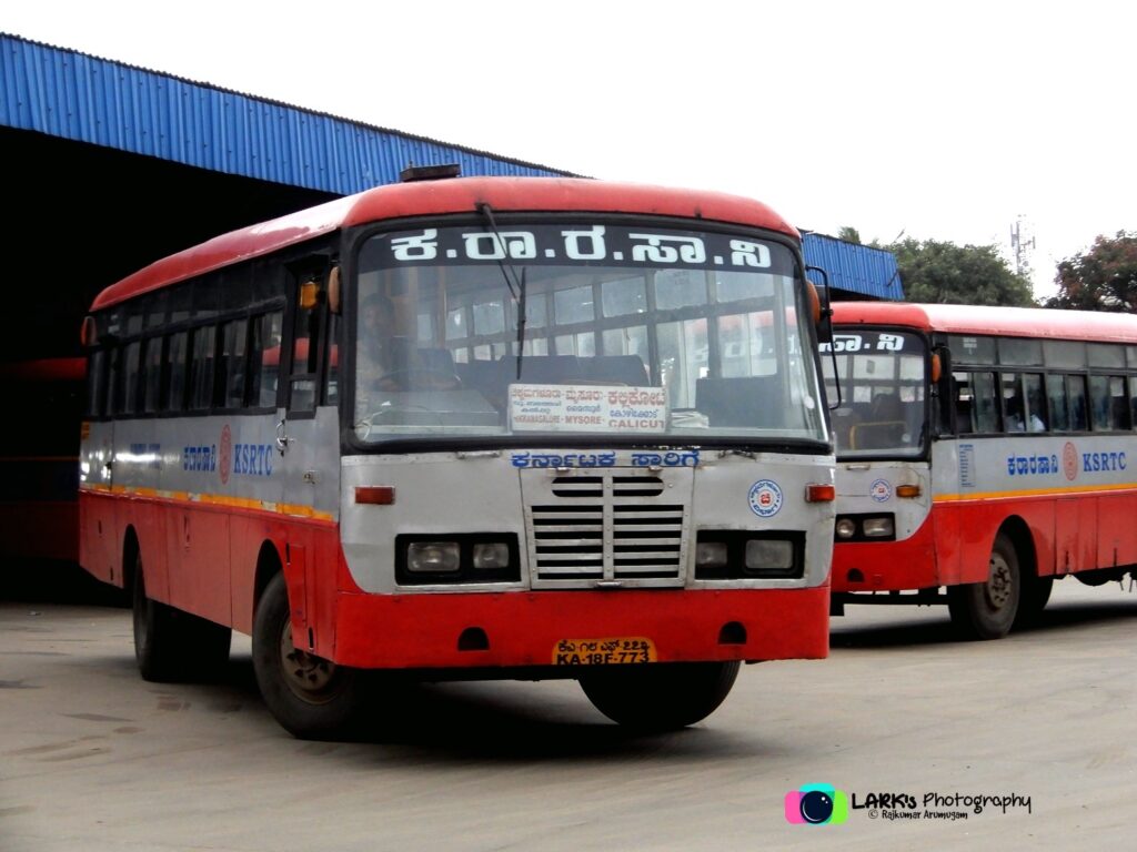 KSRTC KA-18-F-773 Chikkamagaluru - Kozhikode