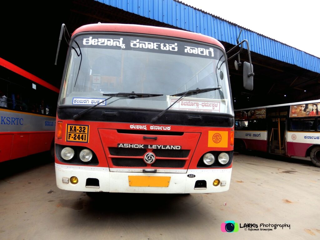 KSRTC-NEKRTC KA-32-F-2441 Kalaburagi - Dharmasthala