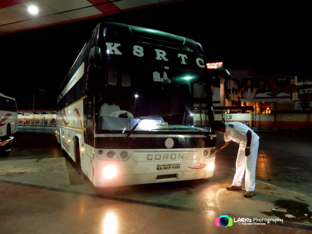 KSRTC [KA-40-F-1181] Bangalore - Kozhikode Bus Timings