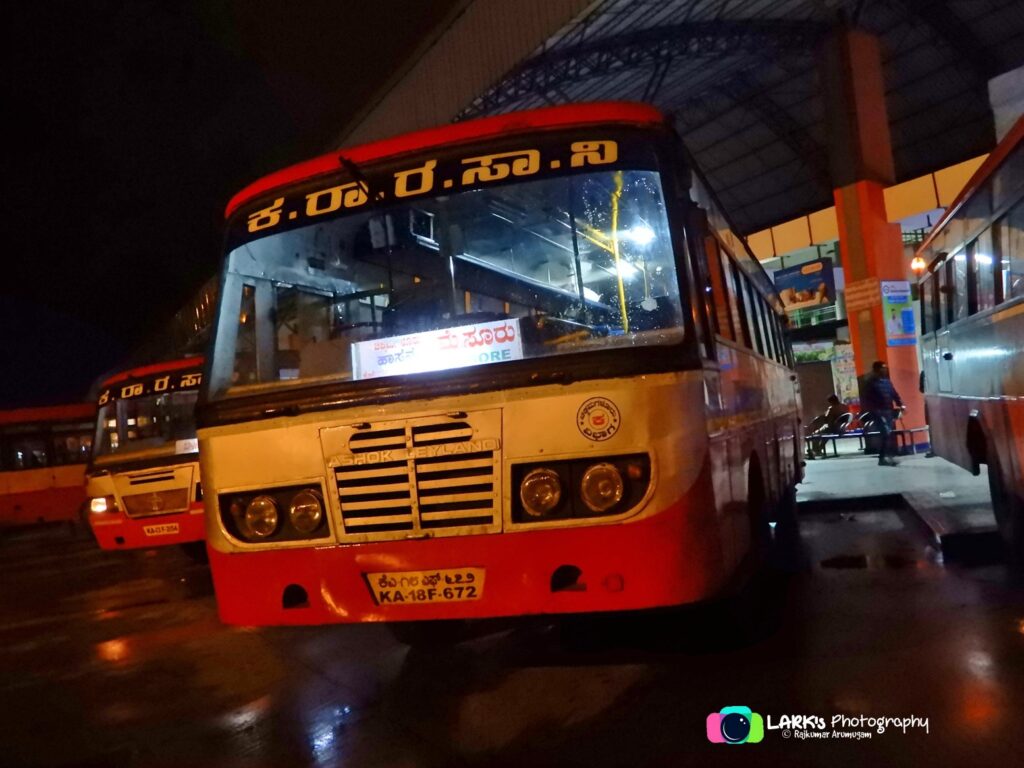 KSRTC KA-18-F-672 Hassan - Mysore