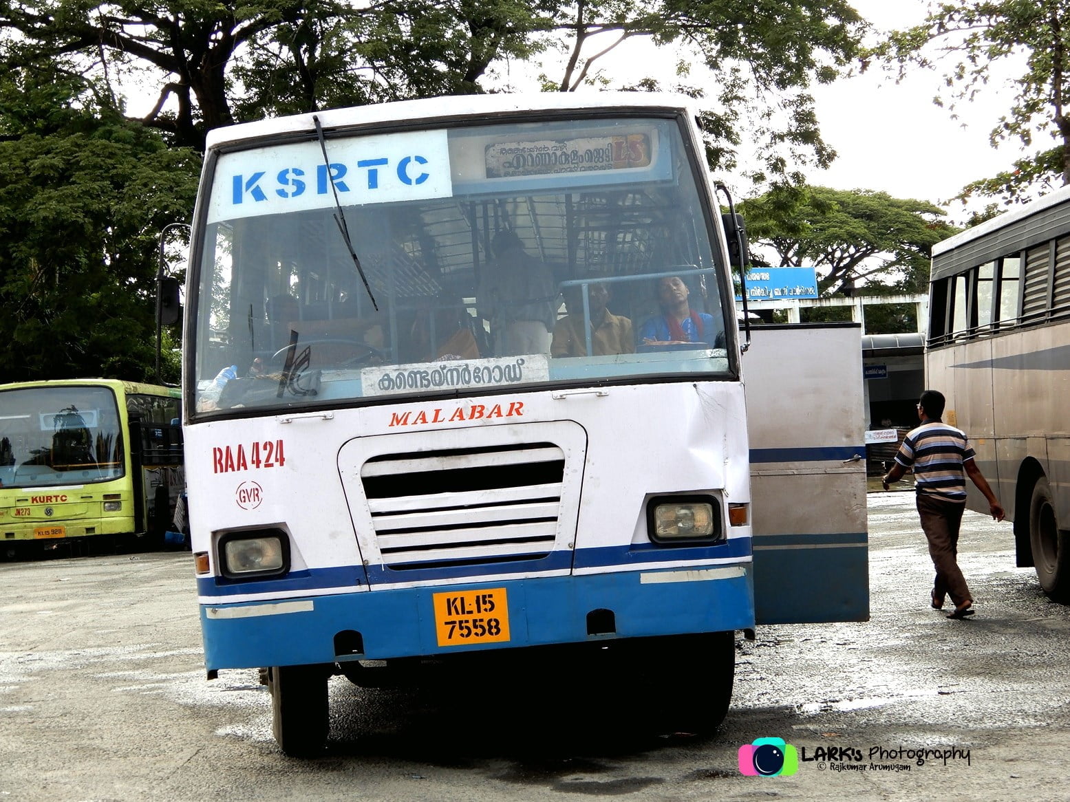 KSRTC [RAA424] Guruvayur Ernakulam Jetty Bus Timings Ticket to