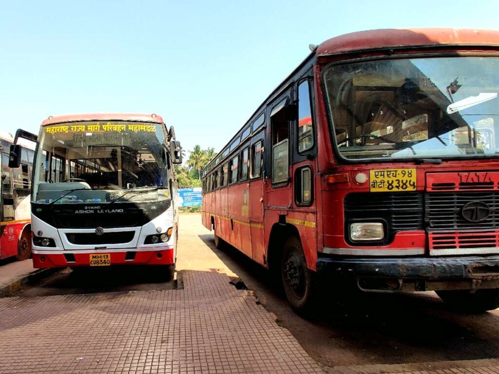 Vengurla Bus Stand Complete ST Bus Timetable, All the Bus Timings to major towns in Maharashtra, Goa and Karnataka.