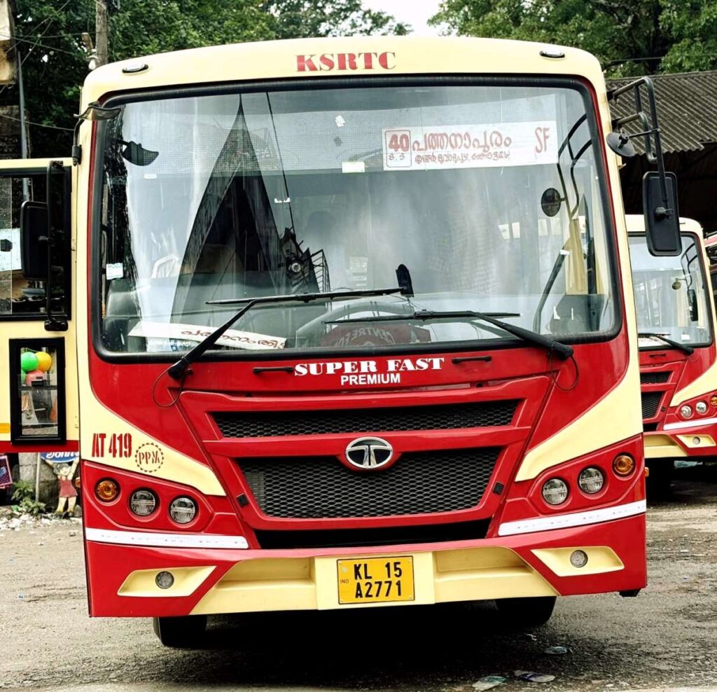 Mananthavady to Pathanapuram Bus Timings - KSRTC AT 419 - Super Fast