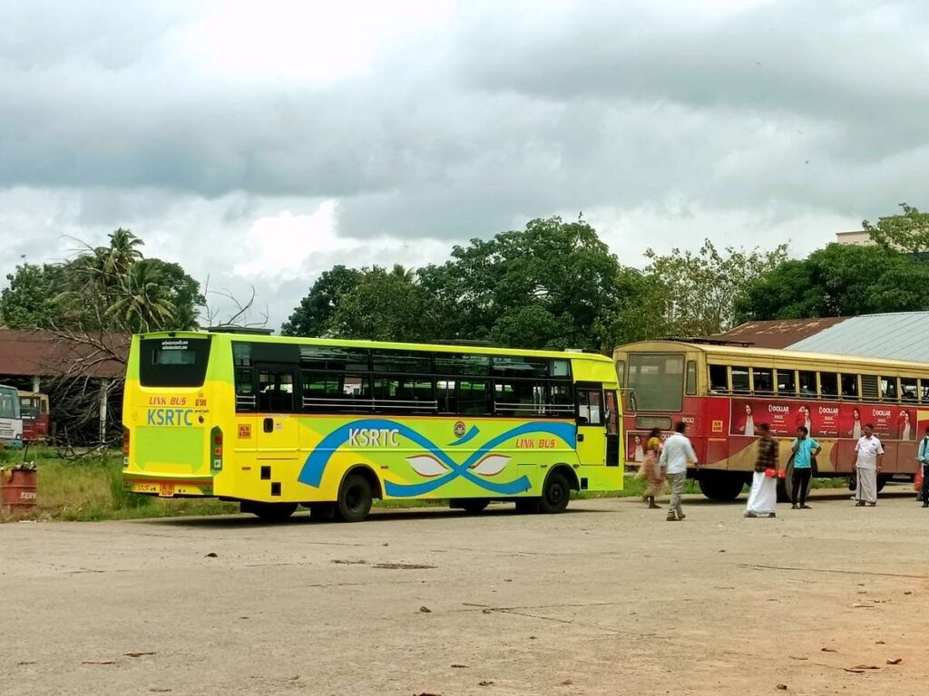 Paravur to Mundakayam Bus Timings - KSRTC Fast Passenger Paravur to Mundakayam, operated by Chathannoor depot.